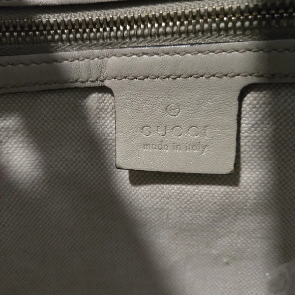 Gucci Guccissima Beige Crossbody Bag - Picture 2 of 12